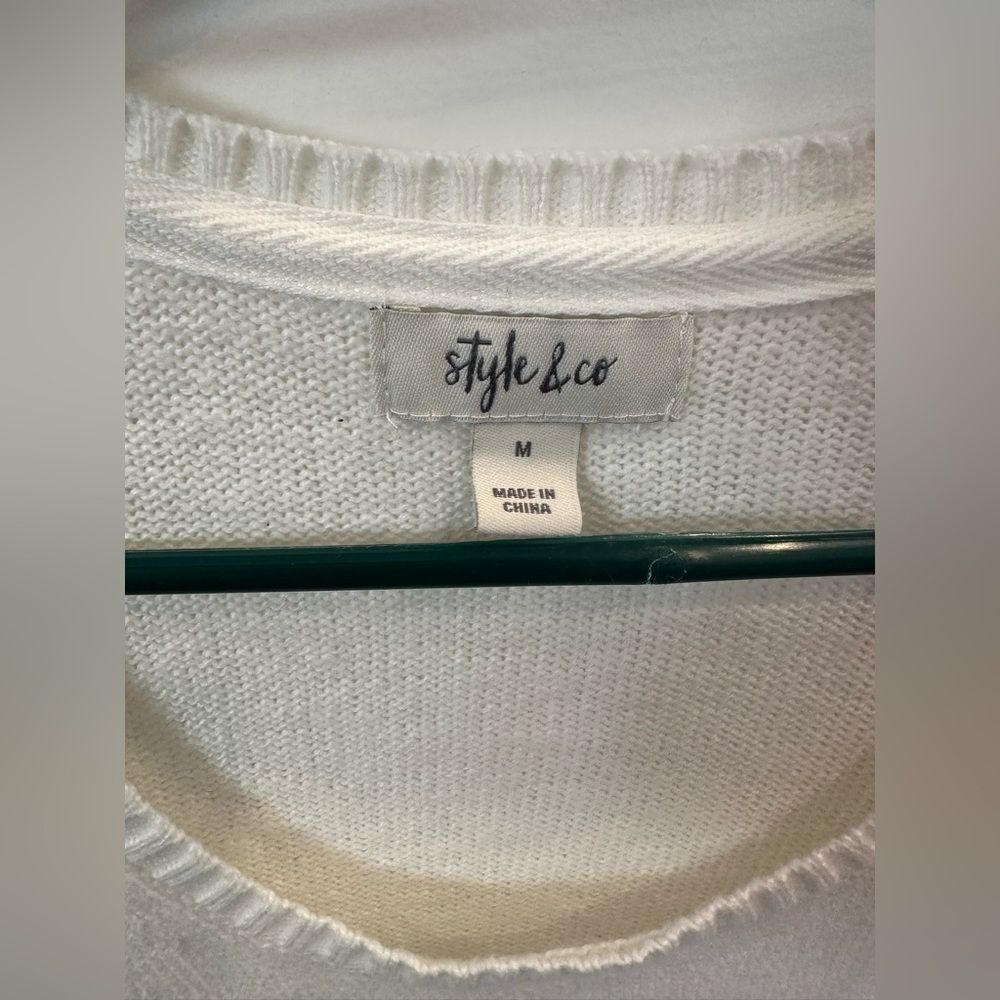 Style & Co. White Crew Neck Sweater with Textured Knit size medium - Picture 2 of 4